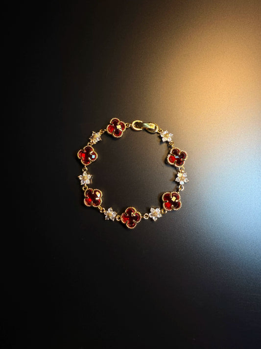 YYBB Jewelry Vintage Red Four-Leaf Clover Chain Bracelet with Gold Tone Crystal Flower Links, Luxury-Inspired Elegant Jewelry