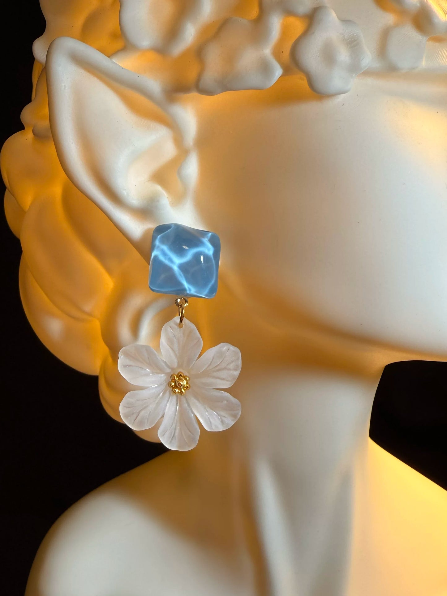 Vintage Style Blue Water Ripple And Frosted White Flower Drop Earrings