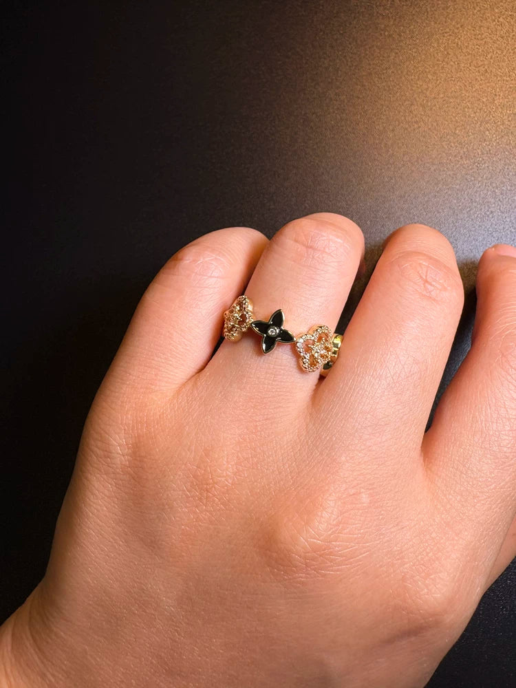 Vintage Style Black Enamel And Crystal Flower Ring - Gold Tone Quatrefoil Band