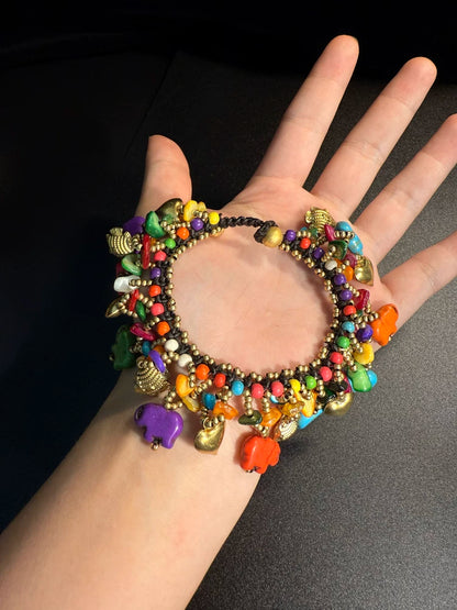 Vintage-Stil Buntes Elefanten-Anhängerarmband - Boho Tier-Schmuck