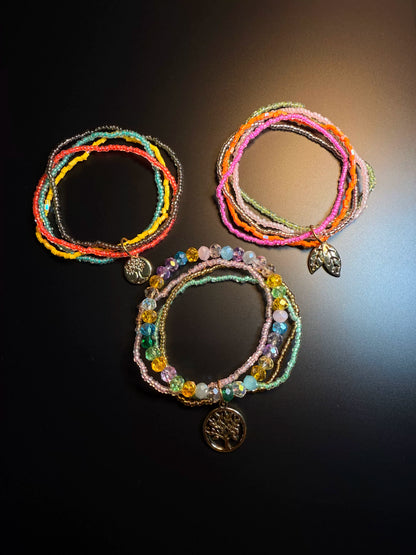 سوار لفّ خرز ملون من YYBB Jewelry مع تعليقة شجرة الحياة، متعدد الطبقات، قوس قزح يدوي الصنع بأسلوب بوهيمي