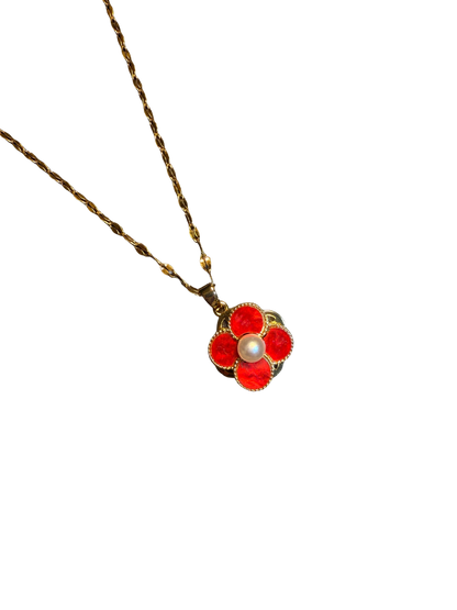 Collier style vintage avec trèfle rouge tournant - Pendentif chance en perles en ton or